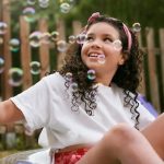 Дитячий автоматичний пістолет кулемет для мильних БУЛЬБАШОК Bubble machine toy Блакитний — изображение 2