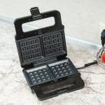 Бутербродниця гриль Zepline ZP-801 4в1 ліщина мультипекар вафельниця горішниця 2200 Вт Чорний — изображение 4